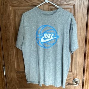 Nike Basketball T shirt grey
